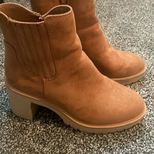 Ankle booties